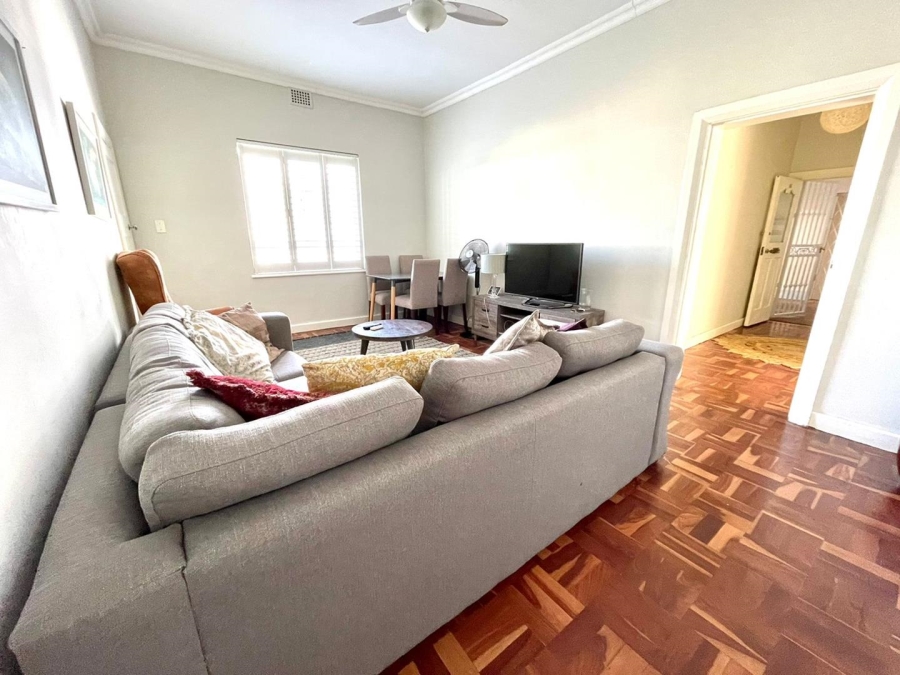 To Let 2 Bedroom Property for Rent in Bantry Bay Western Cape